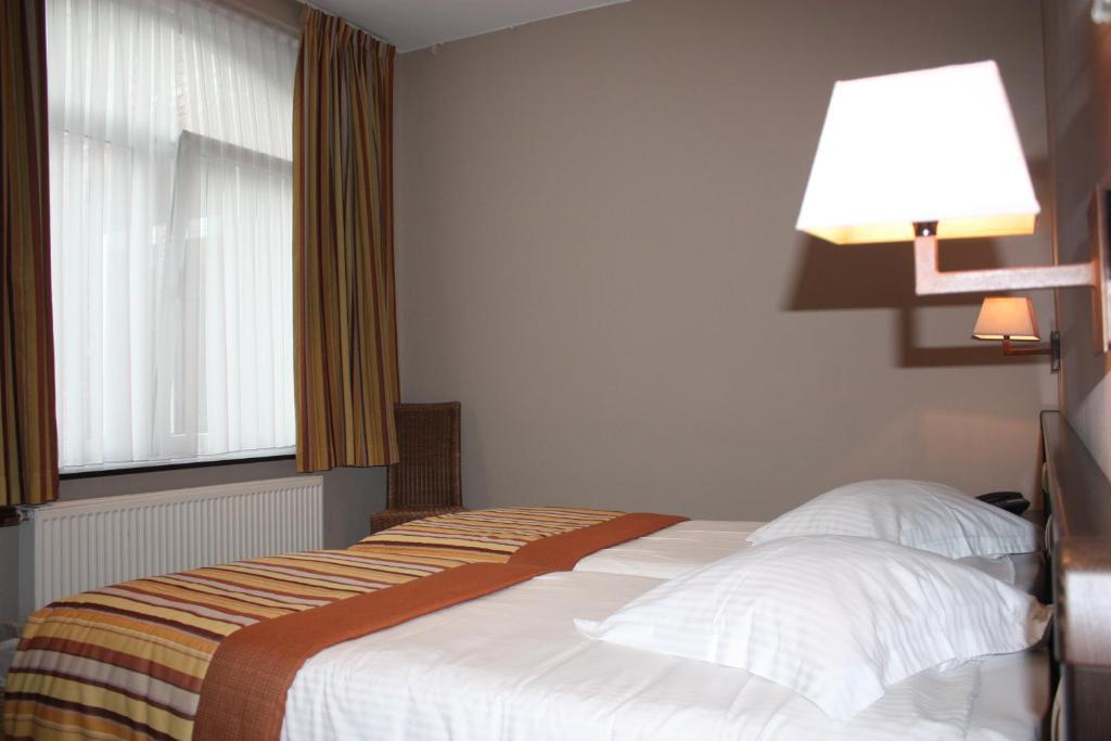 Hotel Giorgi Et Logements Insolites-Jacuzzi Prive Bastogne Pokój zdjęcie